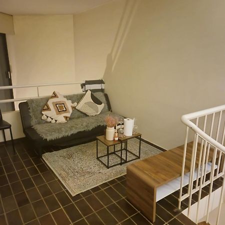 Etage D'Un Duplex Au 17Eme Arr De Paris , Vue Sur Le Defense, A 10Min Des Champs Elysee Διαμέρισμα Εξωτερικό φωτογραφία